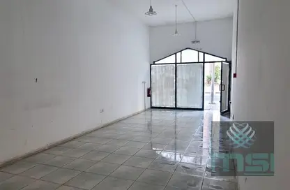 Shop - Studio - 1 Bathroom for rent in Al Mahatta - Al Qasimia - Sharjah