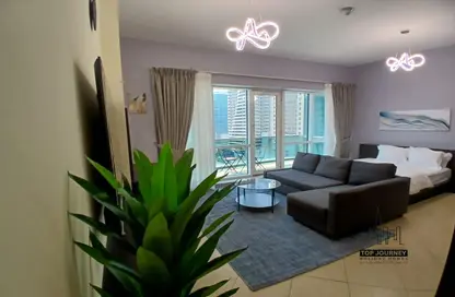 Apartment - 1 Bathroom for rent in Madison Residency - Barsha Heights (Tecom) - Dubai