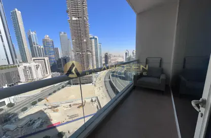 Apartment - 1 Bathroom for rent in Burj Al Nujoom - Downtown Dubai - Dubai