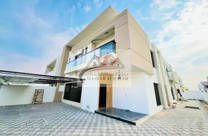 Villa - 5 Bedrooms - 7 Bathrooms for rent in Hoshi - Al Badie - Sharjah