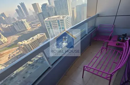 Apartment - 2 Bedrooms - 2 Bathrooms for sale in Al Khan Lagoon - Al Khan - Sharjah