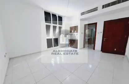 Apartment - 1 Bathroom for rent in Muroor Area - Abu Dhabi