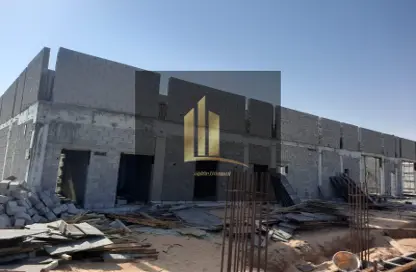 Warehouse - Studio - 4 Bathrooms for sale in Al Jlail - Al Sajaa - Sharjah