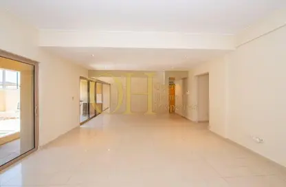 Villa - 3 Bedrooms - 4 Bathrooms for sale in Yasmin Community - Al Raha Gardens - Abu Dhabi