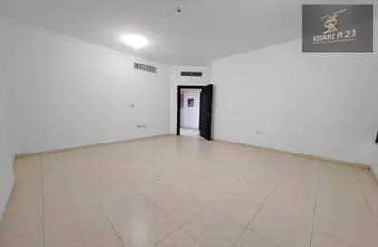 Apartment - 2 Bedrooms - 2 Bathrooms for rent in Shabiya 12 - Shabiya - Mussafah - Abu Dhabi