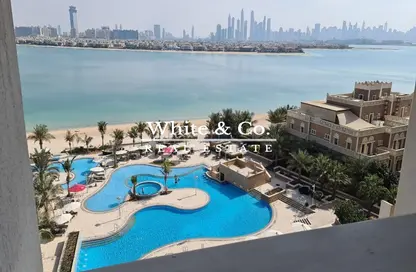 Apartment - 2 Bedrooms - 3 Bathrooms for rent in Balqis Residence - Kingdom of Sheba - Palm Jumeirah - Dubai