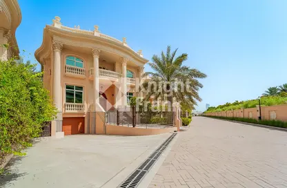 Villa - 4 Bedrooms - 6 Bathrooms for sale in Raffles The Palm - The Crescent - Palm Jumeirah - Dubai