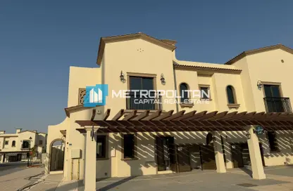 Townhouse - 3 Bedrooms - 5 Bathrooms for sale in Bloom Living - Zayed City (Khalifa City C) - Khalifa City - Abu Dhabi