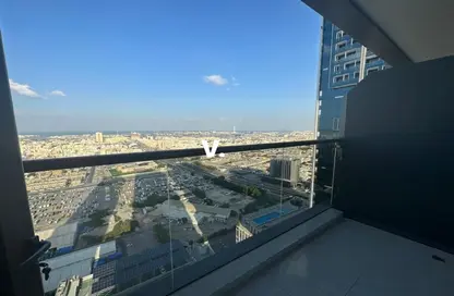 Apartment - 2 Bedrooms - 3 Bathrooms for rent in Duja Tower - Sheikh Zayed Road - Dubai