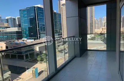 Apartment - 1 Bedroom - 2 Bathrooms for sale in DAMAC Majestine - Business Bay - Dubai