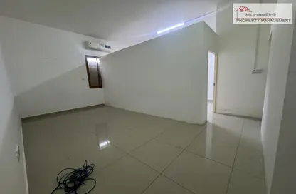 شقة - غرفة نوم - 1 حمام للايجار في برج المرور - منطقة المرور - أبوظبي
