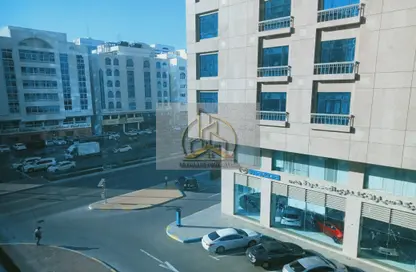 Apartment - 2 Bedrooms - 2 Bathrooms for rent in Al Najda Street - Abu Dhabi