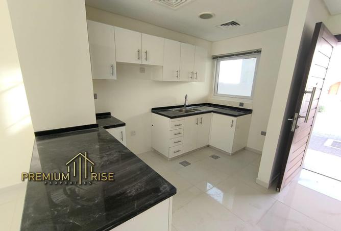 Townhouse - 3 Bedrooms - 3 Bathrooms for rent in Aknan Villas - Vardon - Damac Hills 2 - Dubai