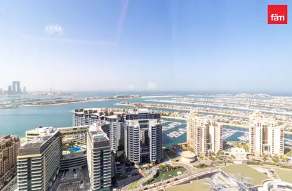 Apartment - 1 Bathroom for rent in The Palm Tower - Palm Jumeirah - Dubai