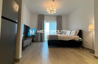 Apartment - 1 Bathroom for rent in Waters Edge - Yas Island - Abu Dhabi