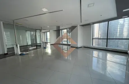 Office Space - Studio - 1 Bathroom for rent in The Regal Tower - Business Bay - Dubai