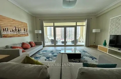 Hotel  and  Hotel Apartment - 3 Bedrooms - 3 Bathrooms for rent in Al Das - Shoreline Apartments - Palm Jumeirah - Dubai