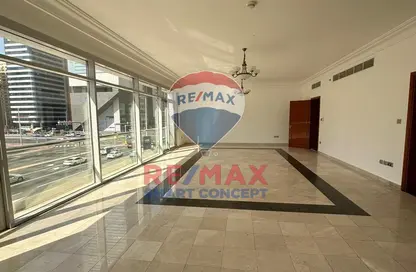 Apartment - 4 Bedrooms - 4 Bathrooms for rent in Al Danah - Abu Dhabi