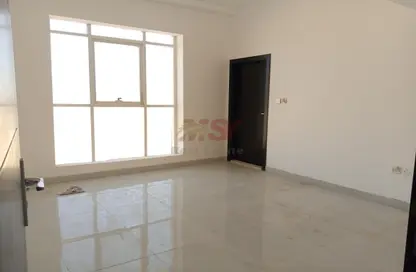 Apartment - 2 Bedrooms - 2 Bathrooms for rent in Al Jurf Industrial 3 - Al Jurf Industrial - Ajman