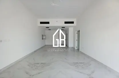 Apartment - 1 Bedroom - 2 Bathrooms for rent in Al Warsan 4 - Al Warsan - Dubai