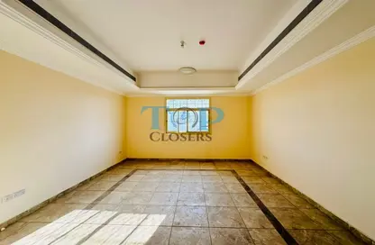 Apartment - 3 Bedrooms - 3 Bathrooms for rent in Al Jimi - Al Ain