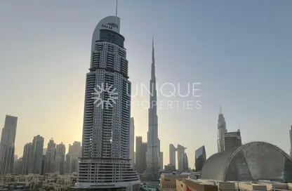 Apartment - 1 Bedroom - 2 Bathrooms for sale in Boulevard Point - Downtown Dubai - Dubai