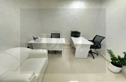 Business Centre - Studio - 1 Bathroom for rent in Al Rostamani Building - Port Saeed - Deira - Dubai