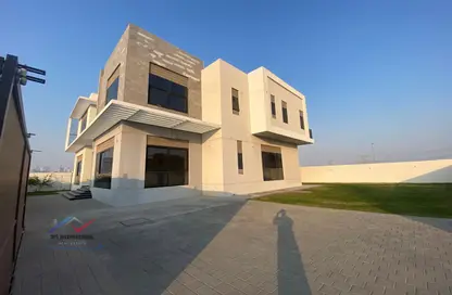 Villa - 5 Bedrooms - 6 Bathrooms for rent in Al Quoz 2 - Al Quoz - Dubai