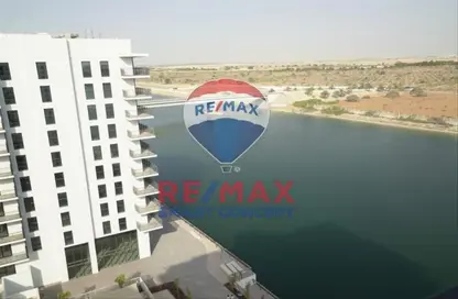 Apartment - 3 Bedrooms - 4 Bathrooms for rent in Waters Edge - Yas Island - Abu Dhabi