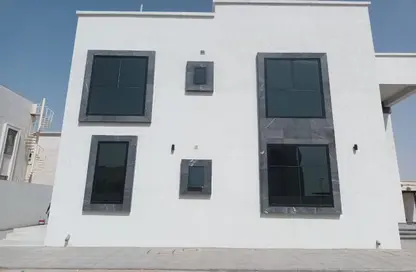 Villa - 4 Bedrooms - 6 Bathrooms for sale in Al Hooshi Villas - Hoshi - Al Badie - Sharjah