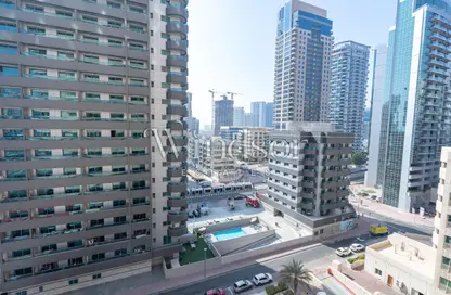 Apartment - 1 Bedroom - 2 Bathrooms for sale in Dream Tower 1 - Dream Towers - Dubai Marina - Dubai