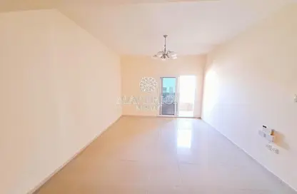 Apartment - 1 Bedroom - 1 Bathroom for rent in Hend Tower - Al Taawun Street - Al Taawun - Sharjah