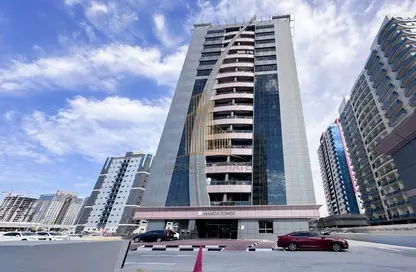 Apartment - 1 Bedroom - 2 Bathrooms for rent in Hamza Tower - Dubai Sports City - Dubai