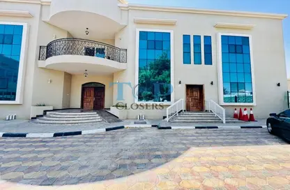 Apartment - 4 Bedrooms - 6 Bathrooms for rent in Um Al Sidir - Al Towayya - Al Ain