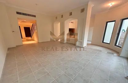 Villa - 4 Bedrooms - 5 Bathrooms for rent in Khalidiya Village - Al Khalidiya - Abu Dhabi