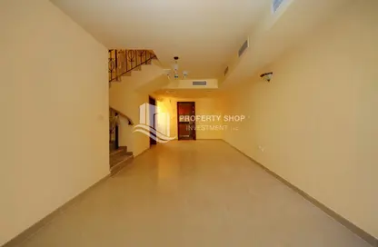 Villa - 2 Bedrooms - 3 Bathrooms for sale in Zone 8 - Hydra Village - Abu Dhabi