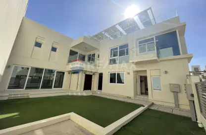 Townhouse - 4 Bedrooms - 6 Bathrooms for sale in Cluster 2 - The Sustainable City - Dubai