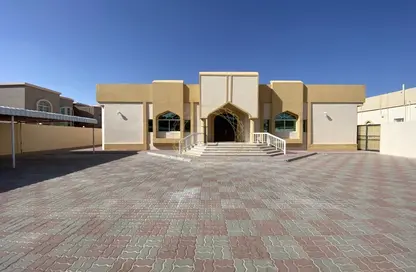 Villa - 5 Bedrooms - 6 Bathrooms for rent in Khaldiya - Al Ain