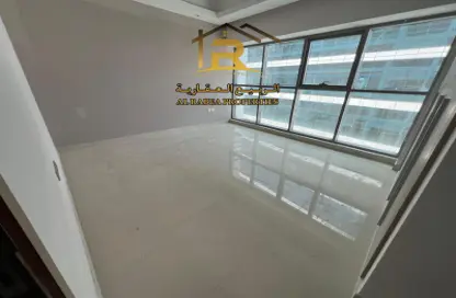 Apartment - 2 Bedrooms - 3 Bathrooms for rent in Al Rashidiya Towers - Al Rashidiya - Ajman Downtown - Ajman