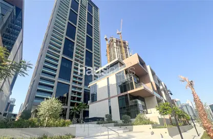 Apartment - 3 Bedrooms - 3 Bathrooms for sale in Peninsula Five - Peninsula - Business Bay - Dubai