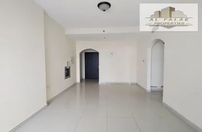 Apartment - 2 Bedrooms - 2 Bathrooms for rent in Manazil Tower 2 - Al Taawun Street - Al Taawun - Sharjah