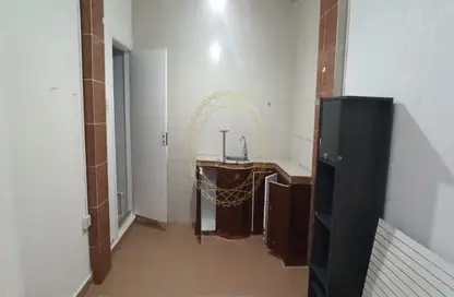 Apartment - 1 Bathroom for rent in Al Ghail - Al Mutarad - Al Ain