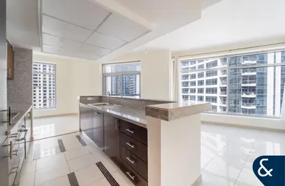 Apartment - 1 Bedroom - 2 Bathrooms for rent in Bonaire Tower - Park Island - Dubai Marina - Dubai