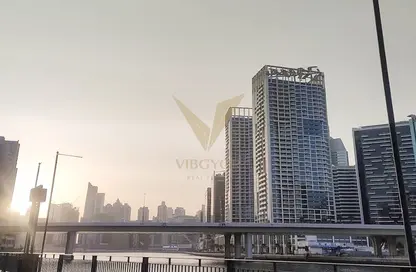 Apartment - 1 Bedroom - 2 Bathrooms for rent in Mayfair Tower - Business Bay - Dubai