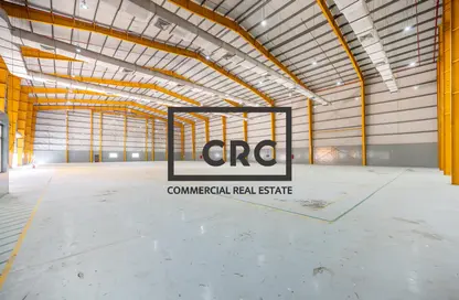 Warehouse - Studio for rent in Mussafah Industrial Area - Mussafah - Abu Dhabi