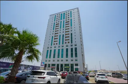 Apartment - 2 Bedrooms - 3 Bathrooms for rent in Sheikh Hamad Bin Abdullah St. - Fujairah