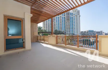 Apartment - 3 Bedrooms - 4 Bathrooms for sale in Marina Residences 5 - Marina Residences - Palm Jumeirah - Dubai