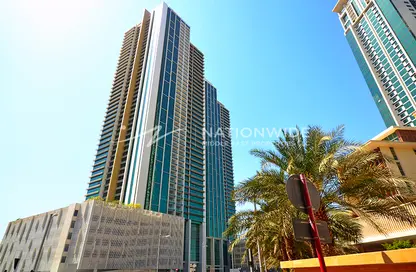 Apartment - 2 Bedrooms - 3 Bathrooms for rent in Tala Tower - Marina Square - Al Reem Island - Abu Dhabi