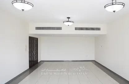 Apartment - 2 Bedrooms - 3 Bathrooms for rent in Al Barsha 1 - Al Barsha - Dubai