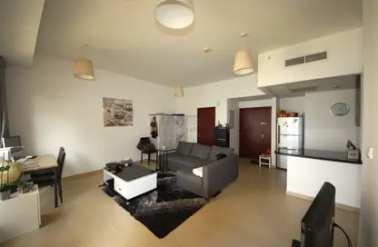 Apartment - 1 Bedroom - 2 Bathrooms for sale in Bahar 6 - Bahar - Jumeirah Beach Residence - Dubai